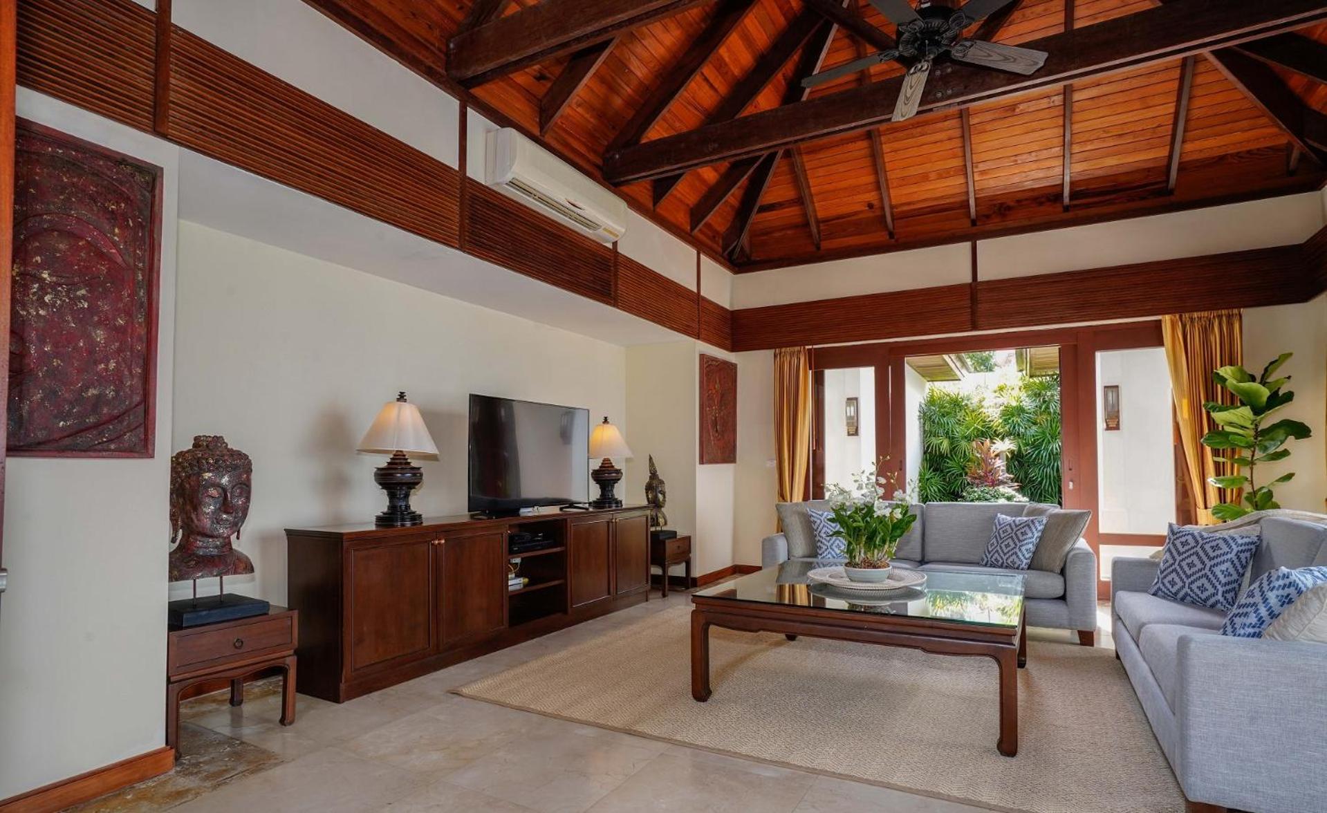 Miskawaan Beachfront Villas Маенам Экстерьер фото