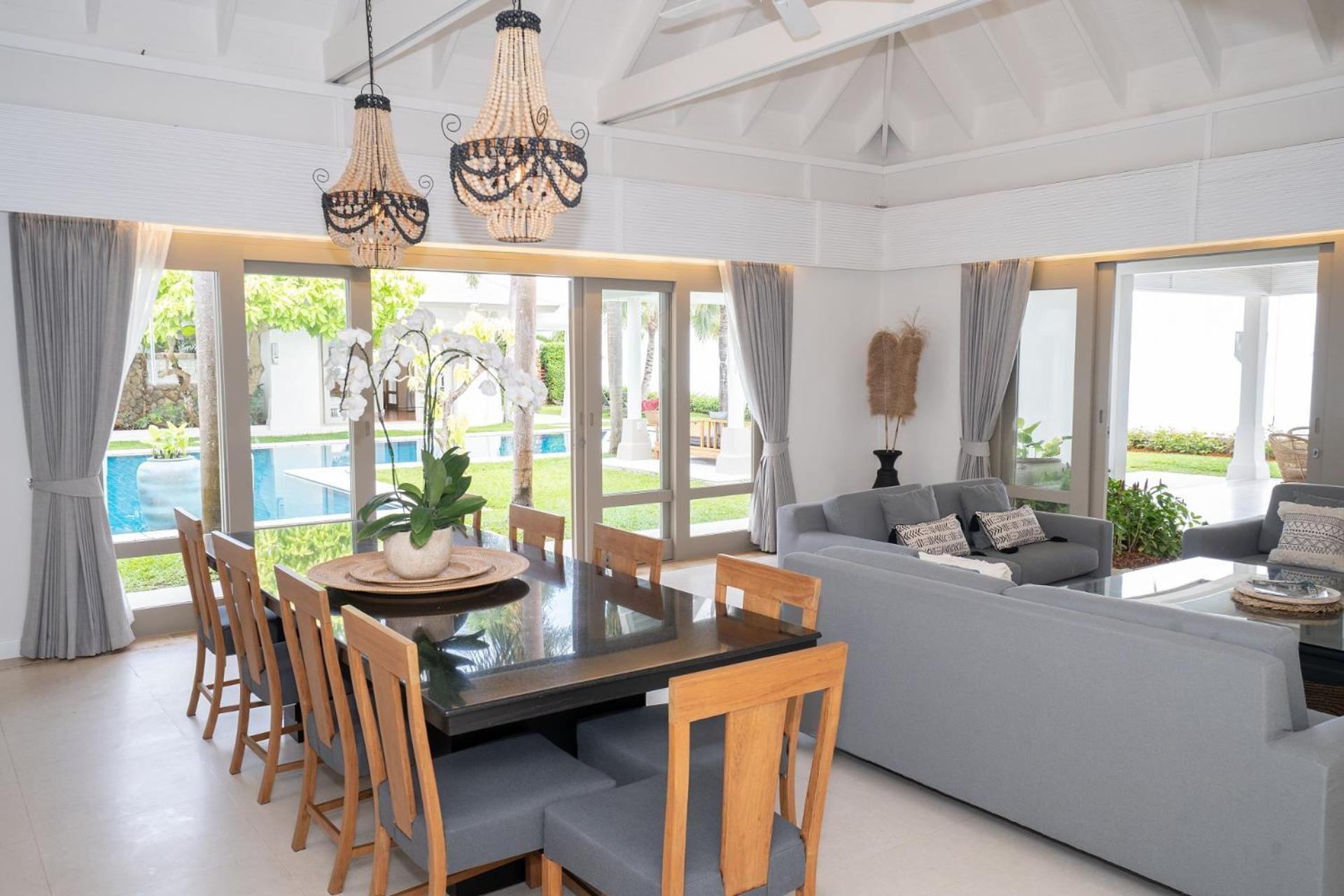 Miskawaan Beachfront Villas Маенам Экстерьер фото