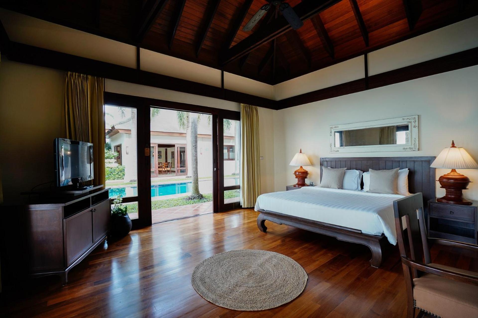Miskawaan Beachfront Villas Маенам Экстерьер фото