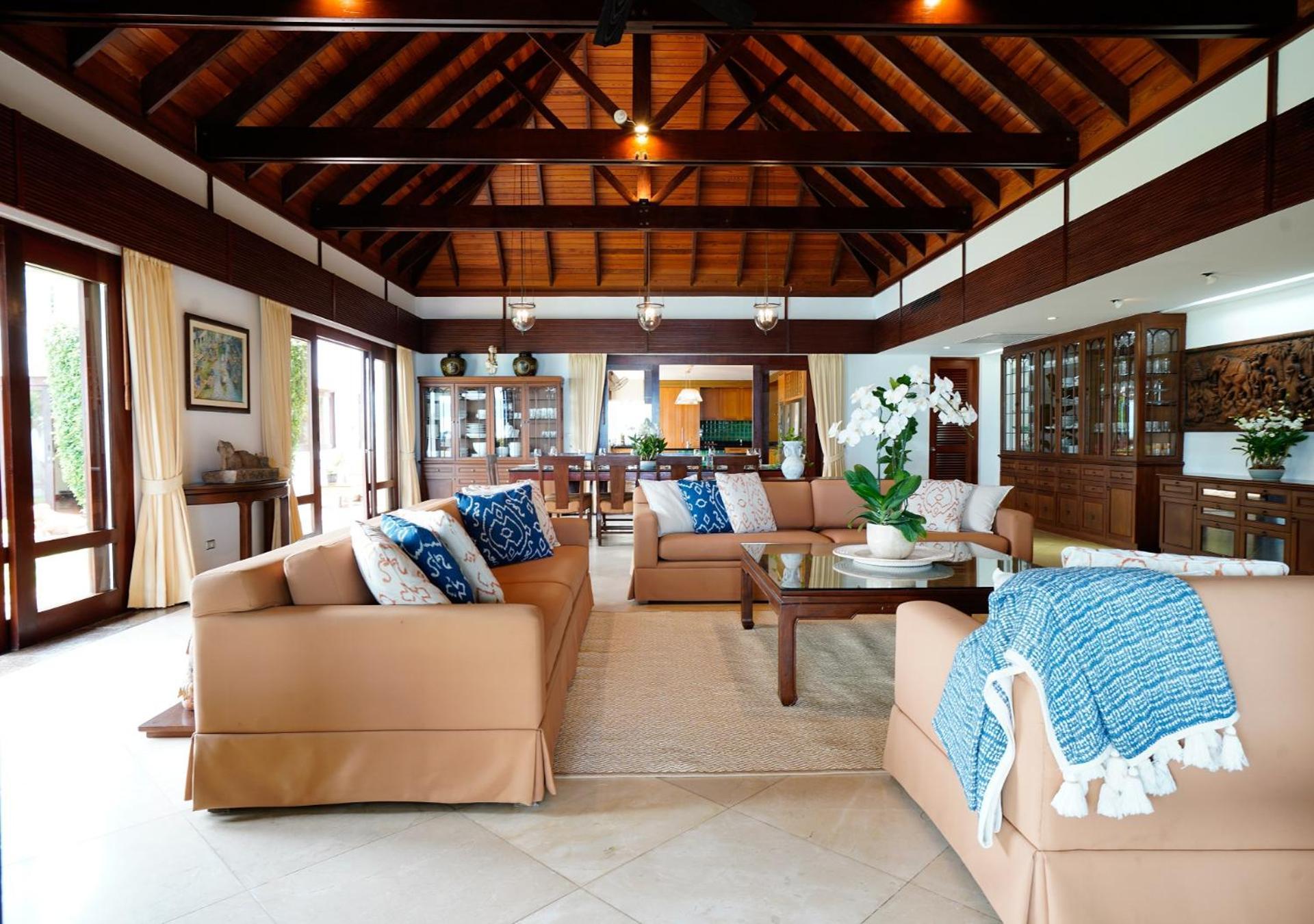 Miskawaan Beachfront Villas Маенам Экстерьер фото